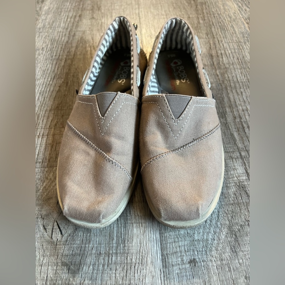 Bobs from Skechers Memory foam women’s slip on shoes adjustable strap Gray 6.5